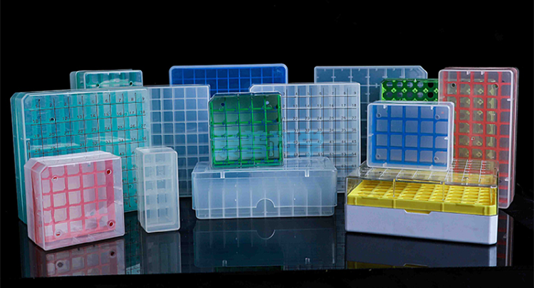 1.8ml/2ml塑料冻存管盒,81格,PC,带编码,耐液氮(图3)